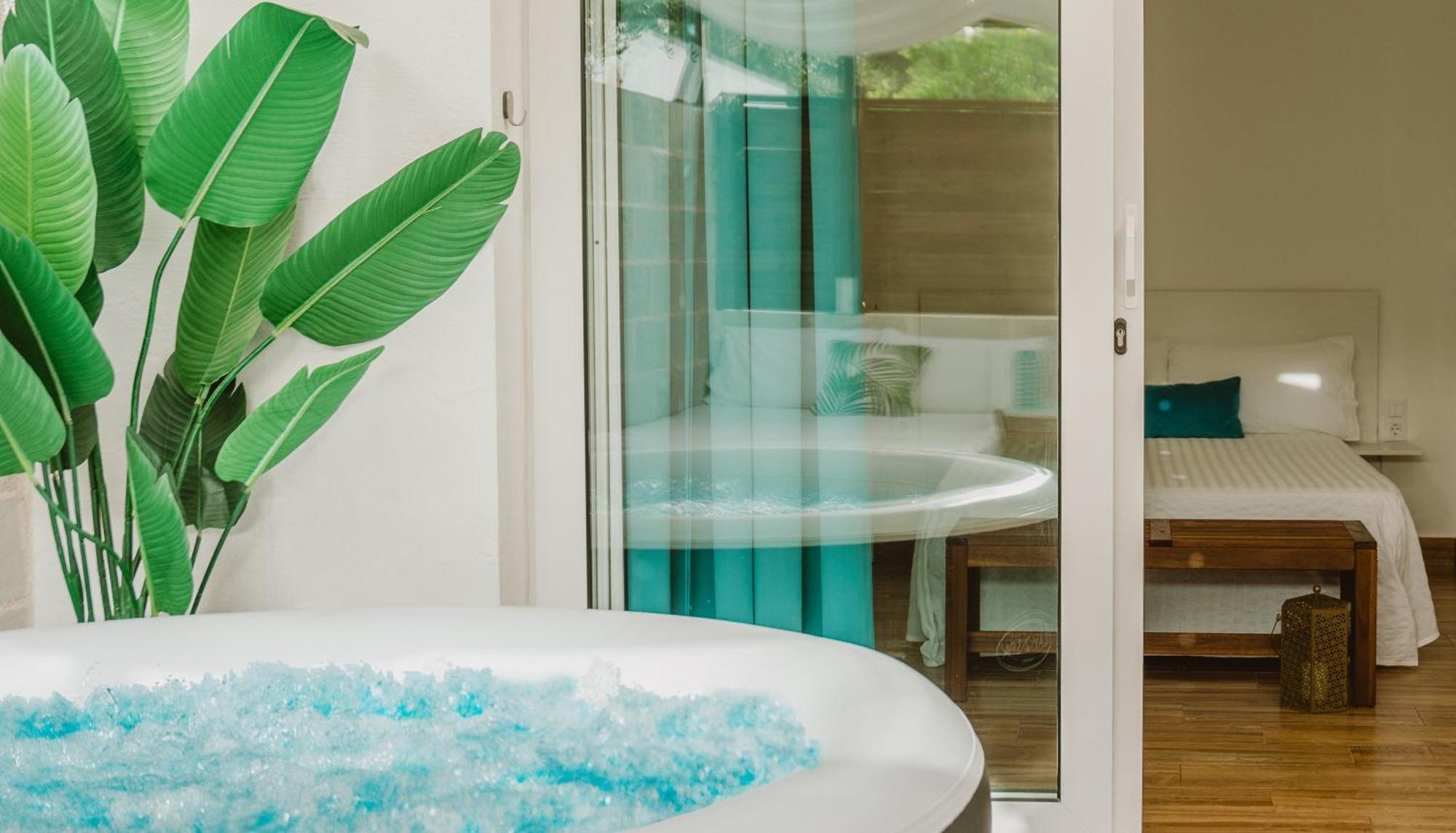 La Calita Escondida - Jacuzzi Y Cocina En Terraza Privada - Piscina Y Parking Gratis Διαμέρισμα Chiclana de la Frontera Εξωτερικό φωτογραφία